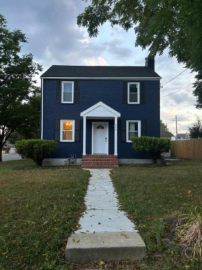 Single home, 4 beds, 2 baths